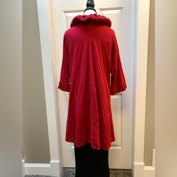 ABACA - Picture 10 of 12